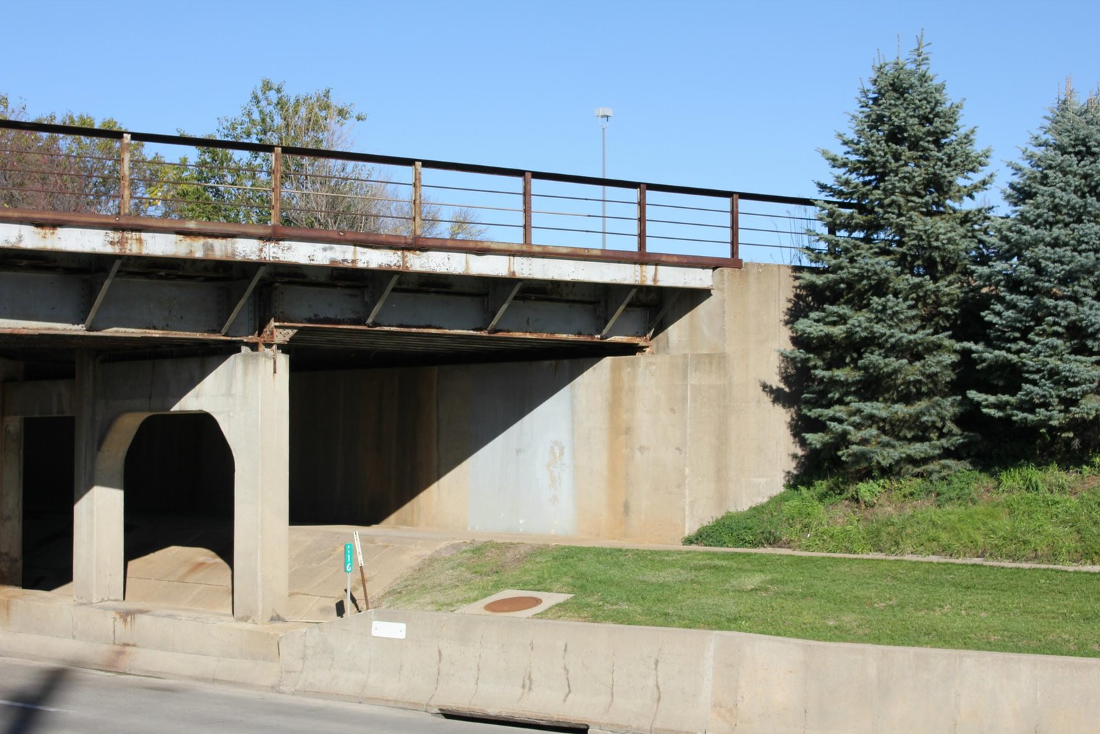 East abutment
